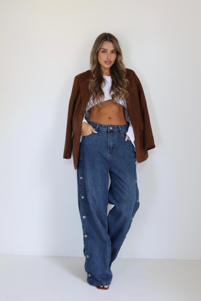 B30178d9 75b1 4196 B8a7 128fdc6ac254