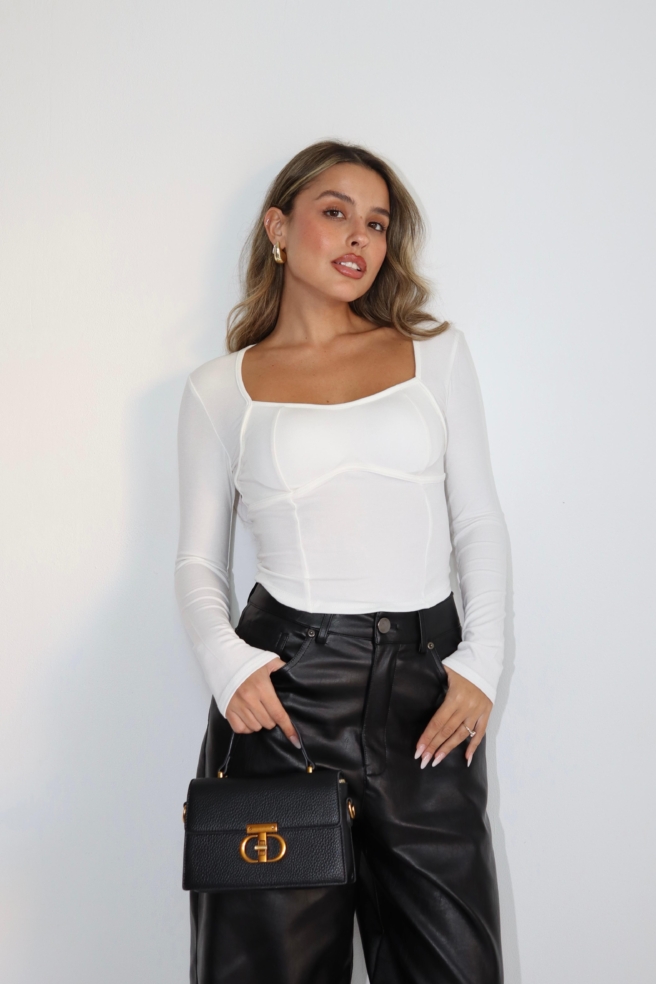 B8df37ed 7c76 4c20 A133 8ffec61b3c33