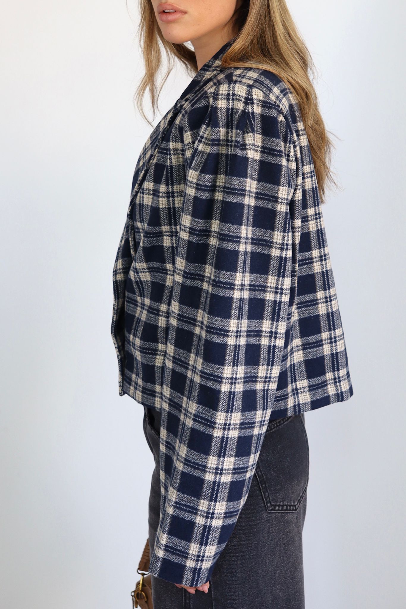 B95ff7be 1e18 4825 B14a Ed3e69027821