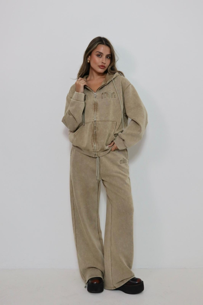 Bae171ea 9783 4af5 82ba B67345823863