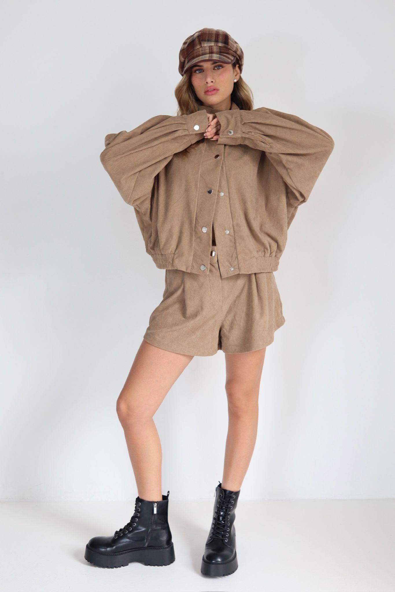 C78acb76 00d7 471d 8b27 184e2e94ec93