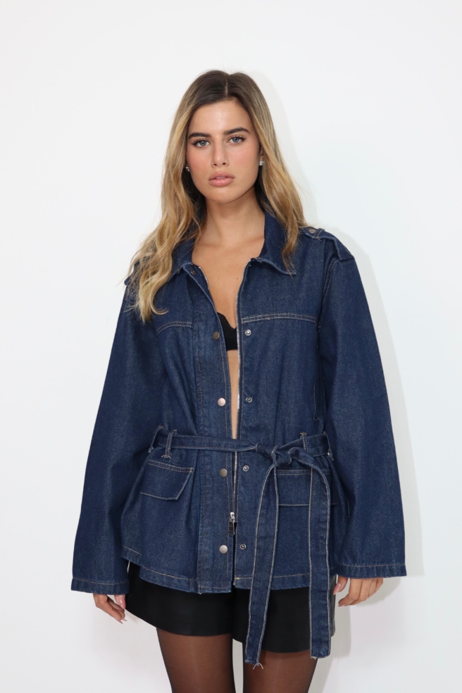 E6e16c95 B484 410b A564 76605affc56b