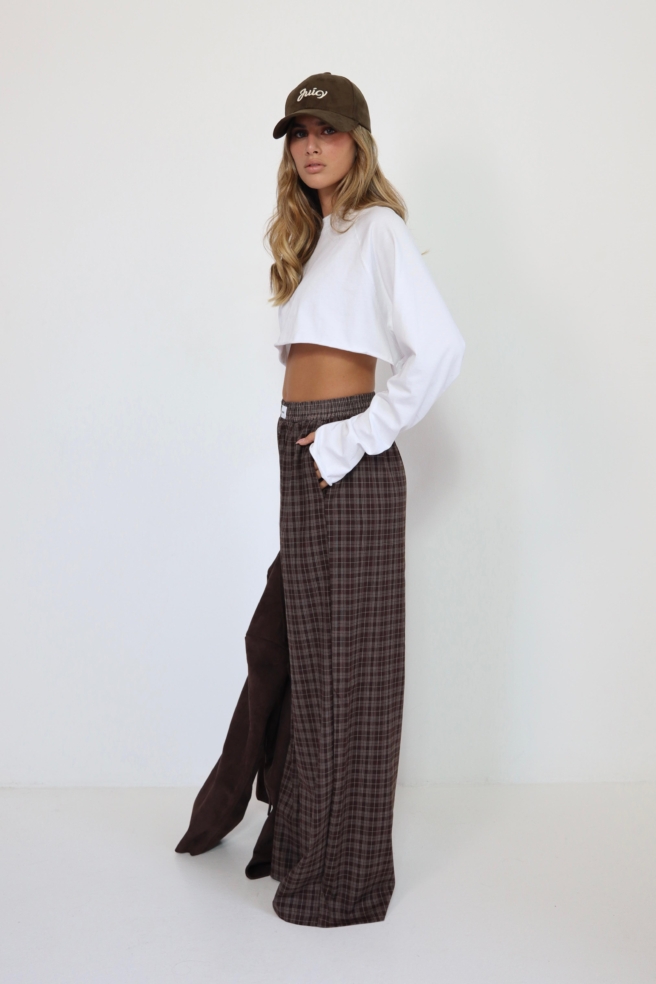 Ea9c44e5 7cea 4314 895a 40a8e05cc69a