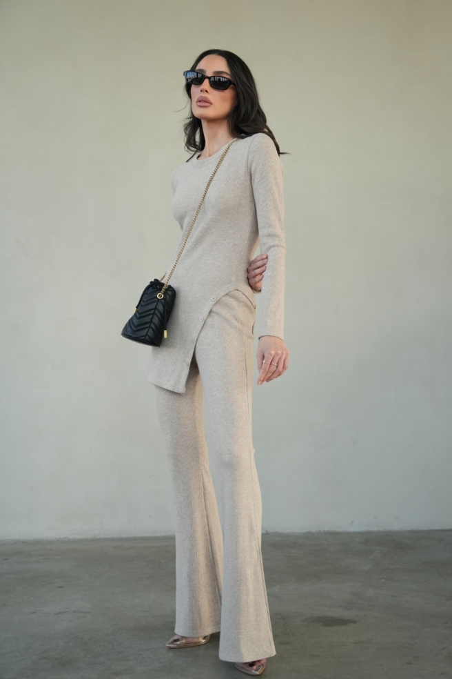 Ecf41702 Aaee 40a3 Bf8f 771b608d521f