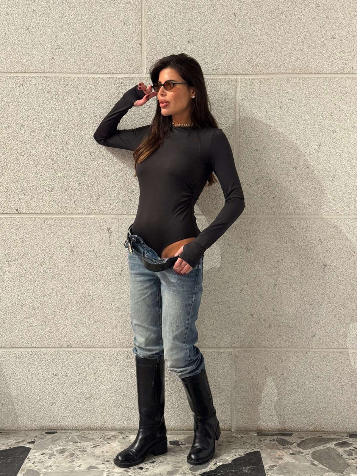 F82423f3 38fd 49cc 835c E3dfe0d8937a