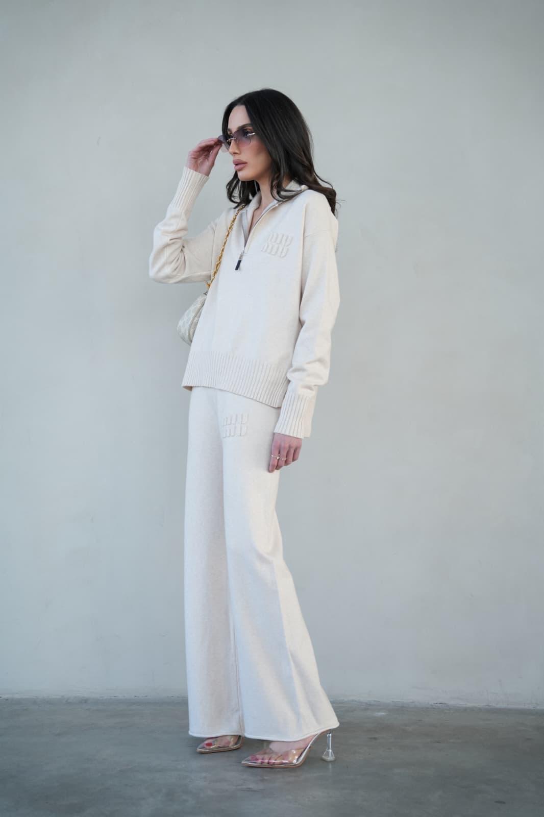 0ae45067 2553 4240 8182 29a4a7a17de4