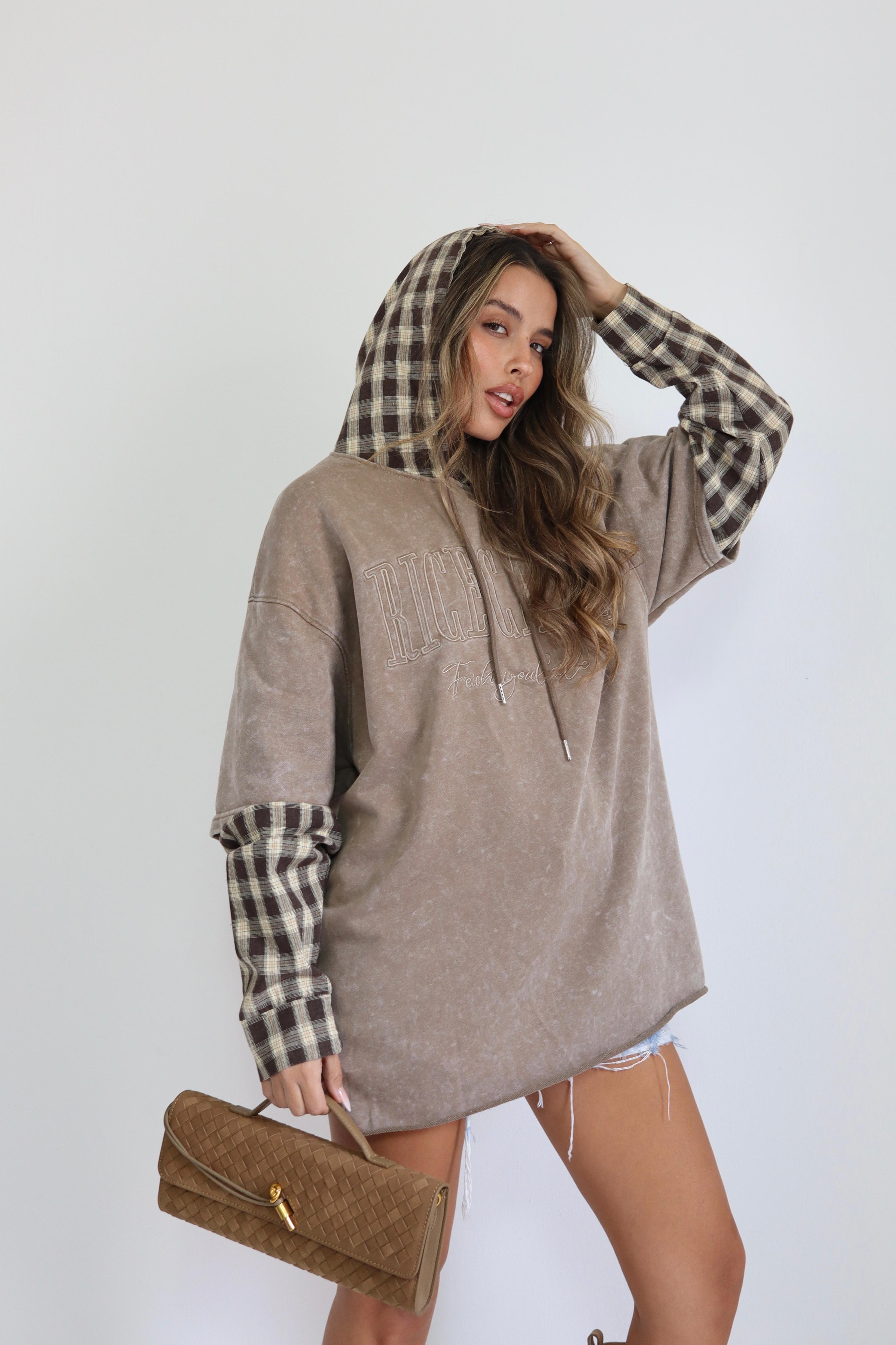 0b100c4b 1957 4384 B7c3 E816b5d5ada2