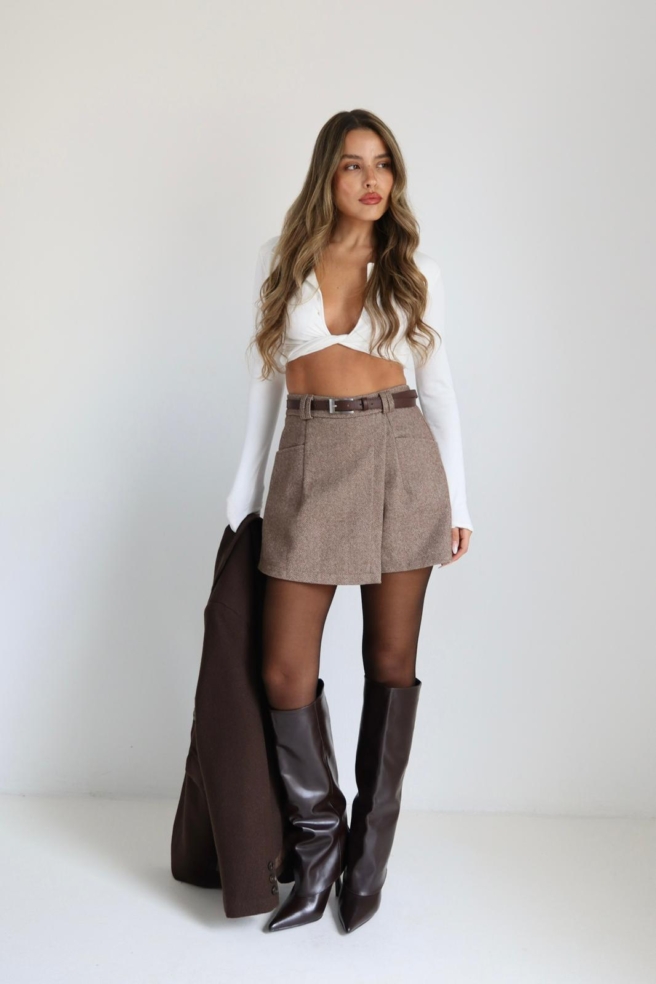 18642f57 8325 466a Af7f D23945327271