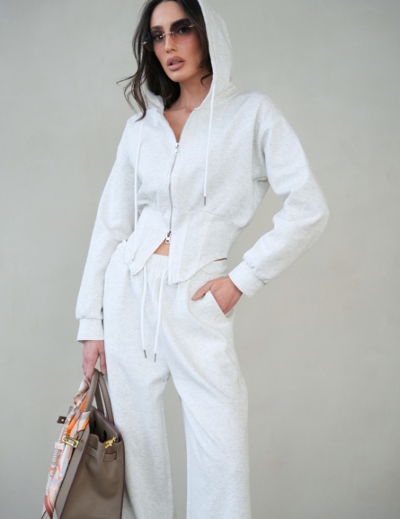 1c810ffa 4718 4be7 8a53 B6cded72cfa3