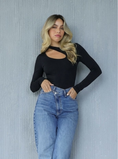 בגד גוף אסימטרי