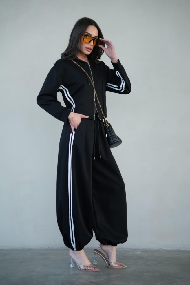 325802c3 30ba 4748 A385 6f3c7ff5f8d3