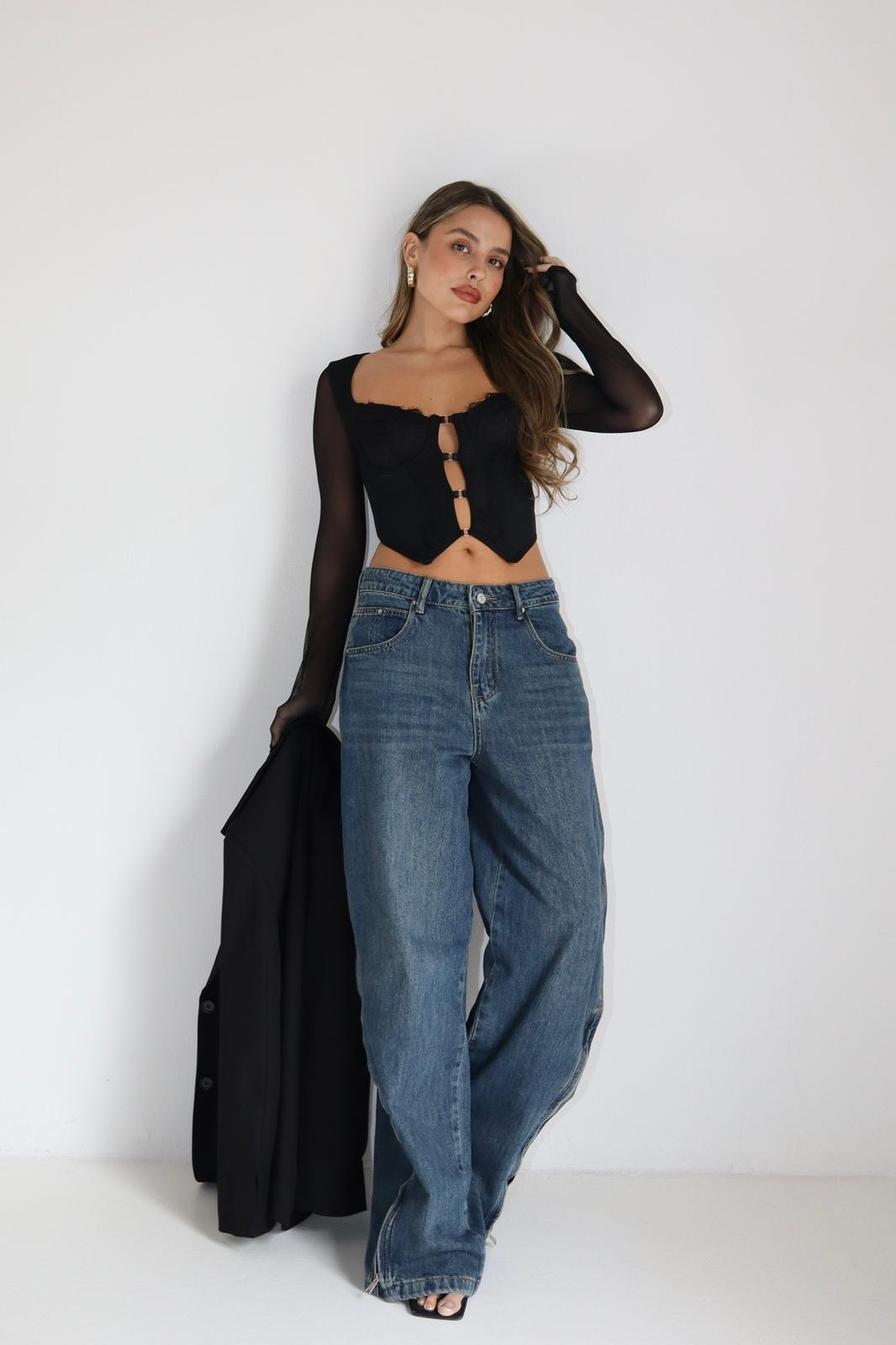 4cf063f0 50d3 4b8f Ae07 Dadbd26b16f8