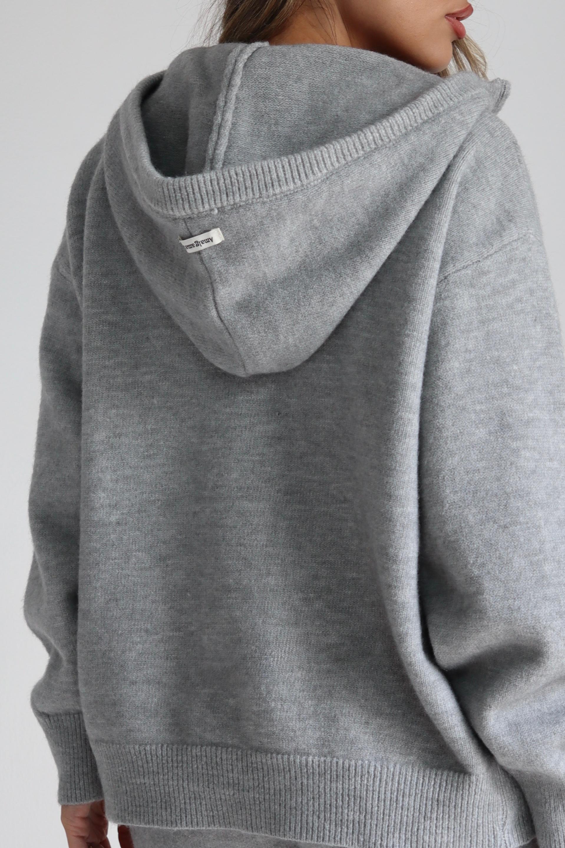 51268359 0e85 4192 9ac7 D5f3a3de1694