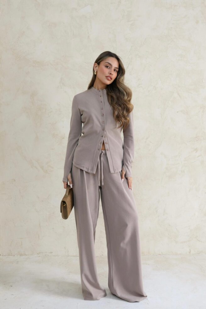 69930a57 Cb69 40a5 A160 5a53991ca5cc