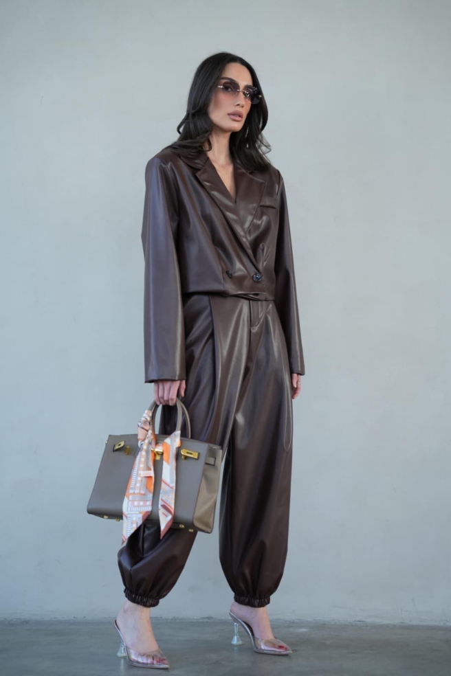 6a6e09b7 4c24 4fe9 8db8 315e10e5d2da