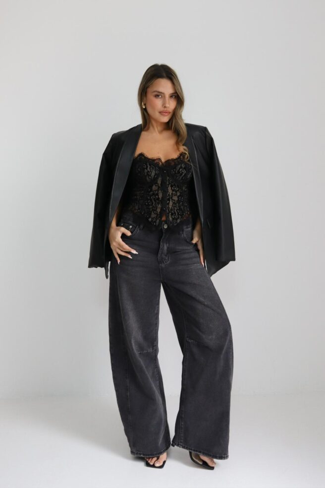 7a425c29 F8d5 4ed2 911c Be0a509cc637