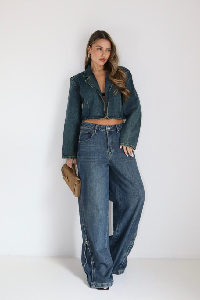 7d6f1ff0 1467 418a 9372 A24022e1879f