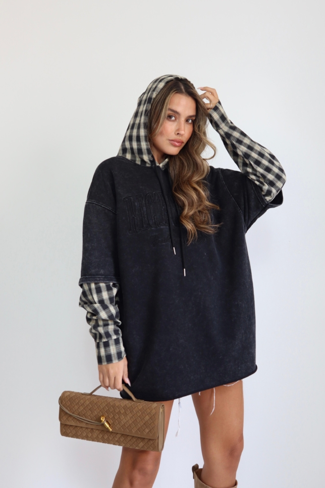 85786f0c 6265 408a 818d 2bb14da5c779