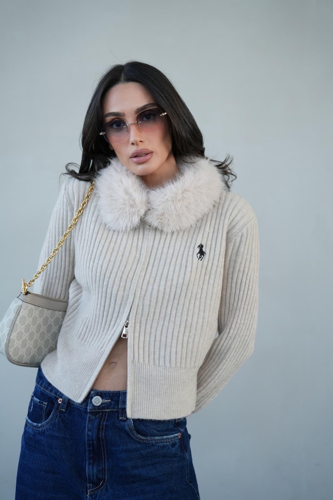 8a3a8222 D715 4916 892b 1d11b313f3df