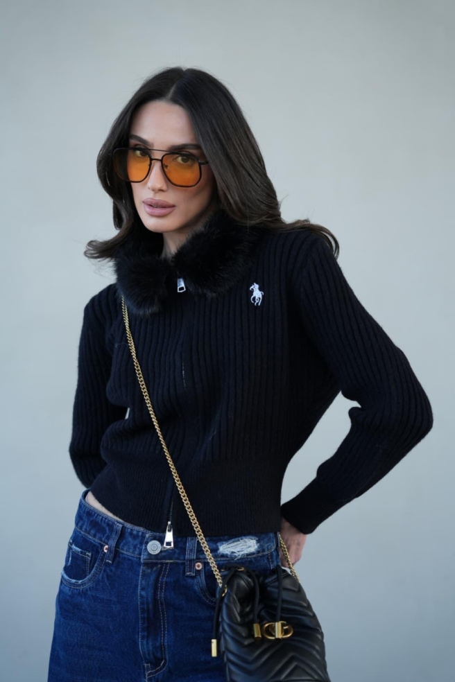 8f05a08d 88a2 4aed B622 C401961ef99b