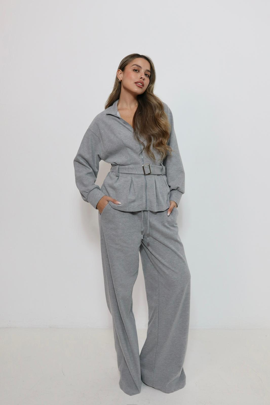 8f3e3534 99c0 41e5 A331 C300a1b8ad8d