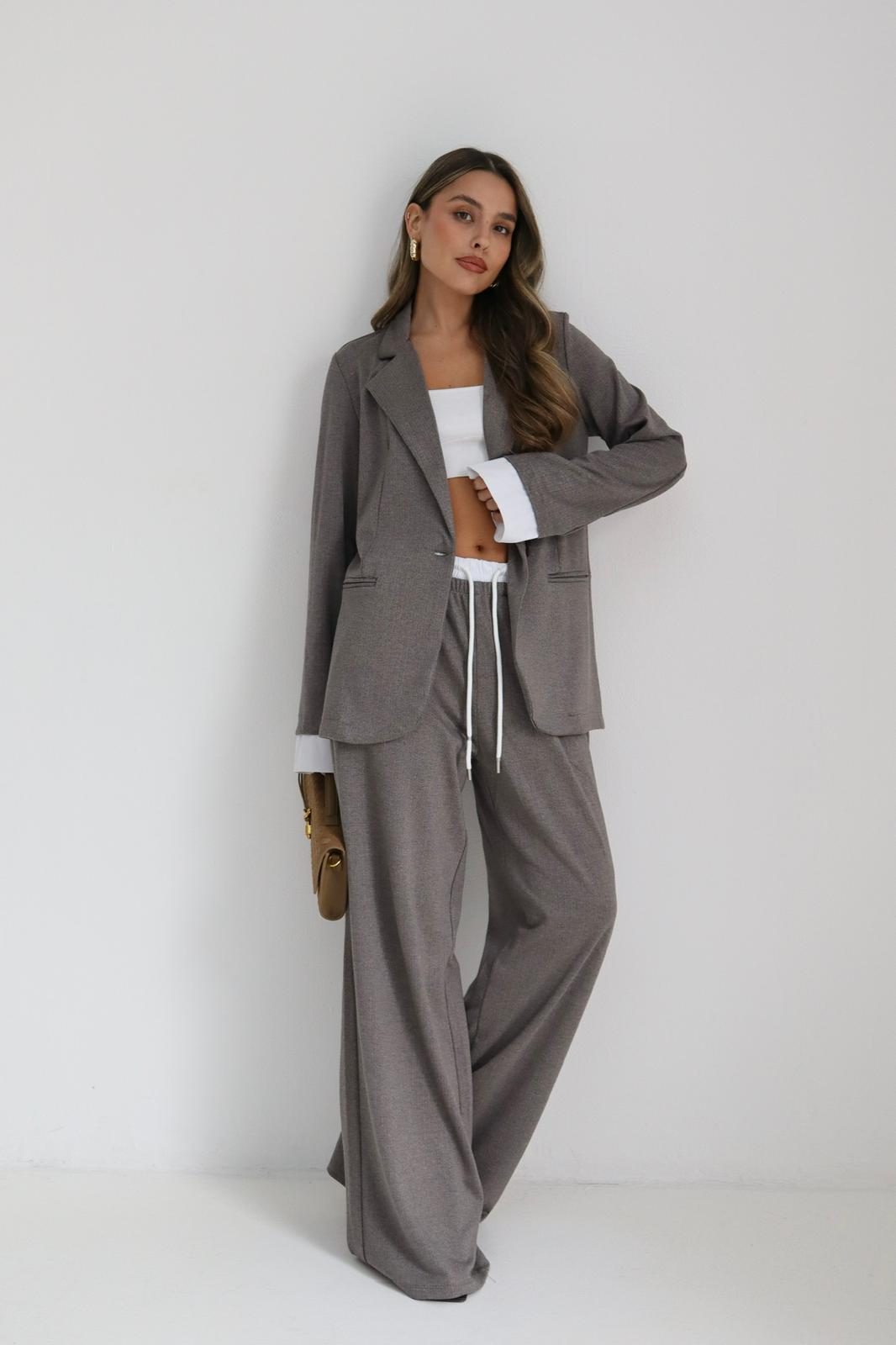 9cd4b1fb 4b03 410b Ac1a Cae2a8317345