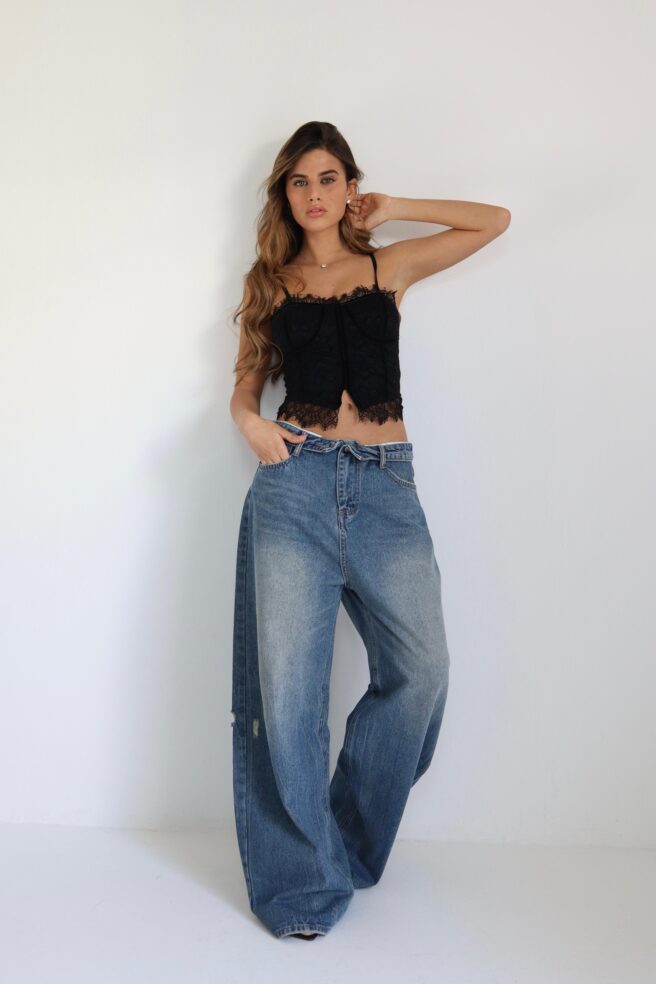 02458437 62c2 43de B12e Da688efed683