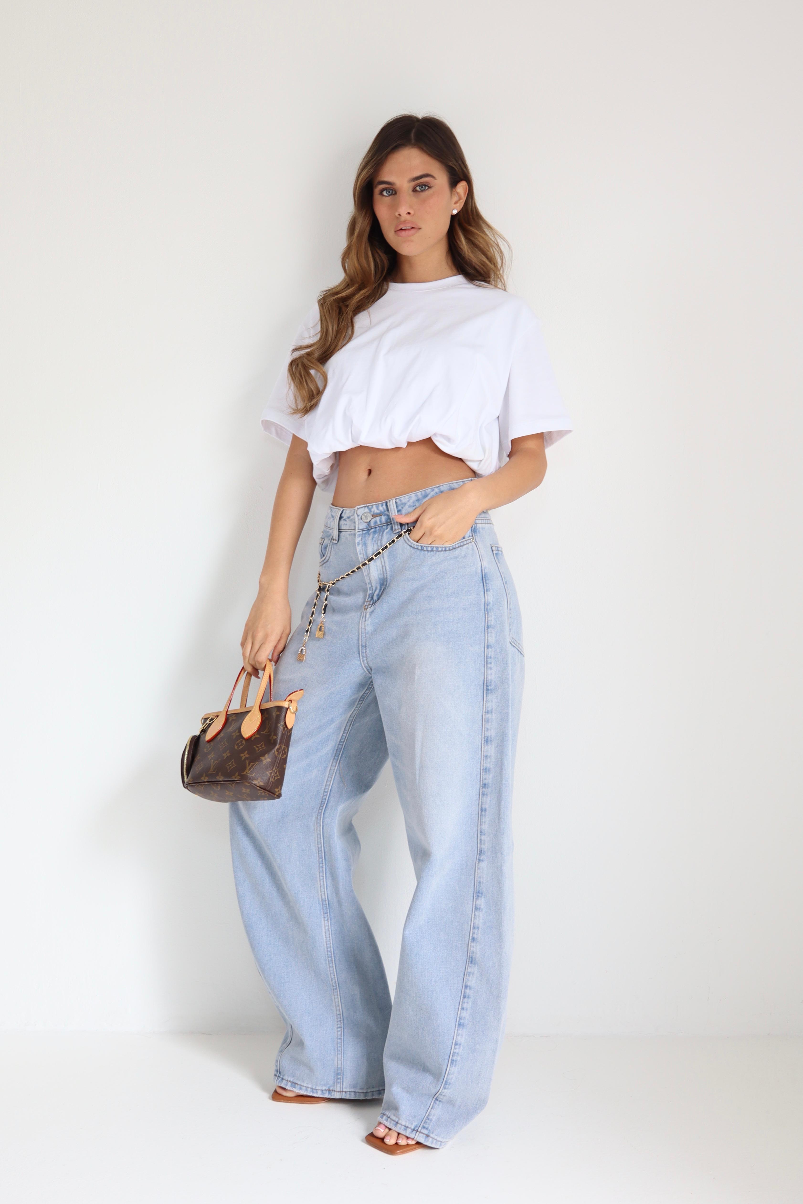 07e516de 0fda 4057 B1df Ae99df96b8f9