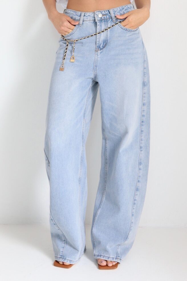 26460a6d Fea1 49a2 A2fc 3b2230a5389a