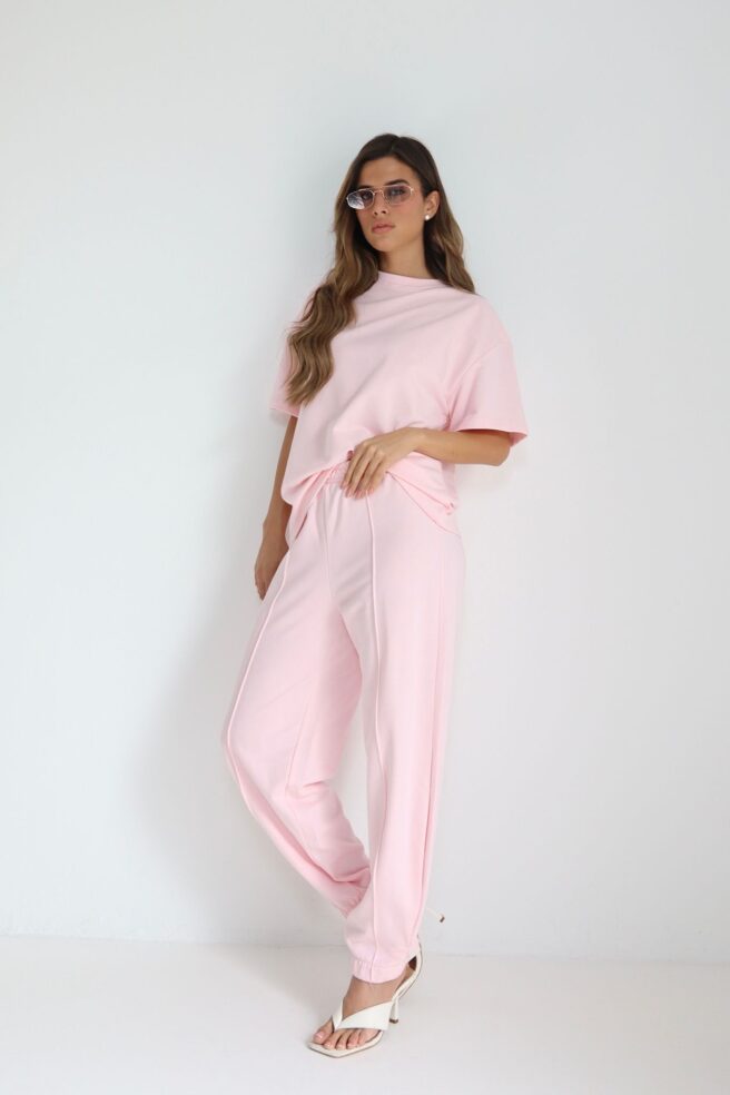 331a55da C0f6 4147 9405 75734c42097e