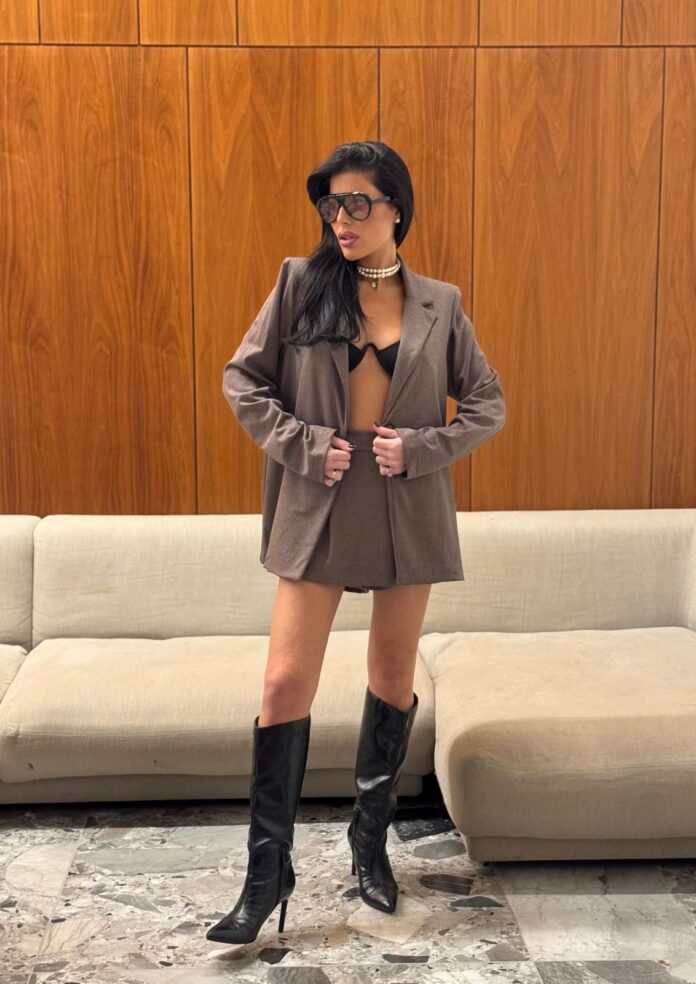 34bf7a5b B758 402e B2e8 99cc7154b1d1