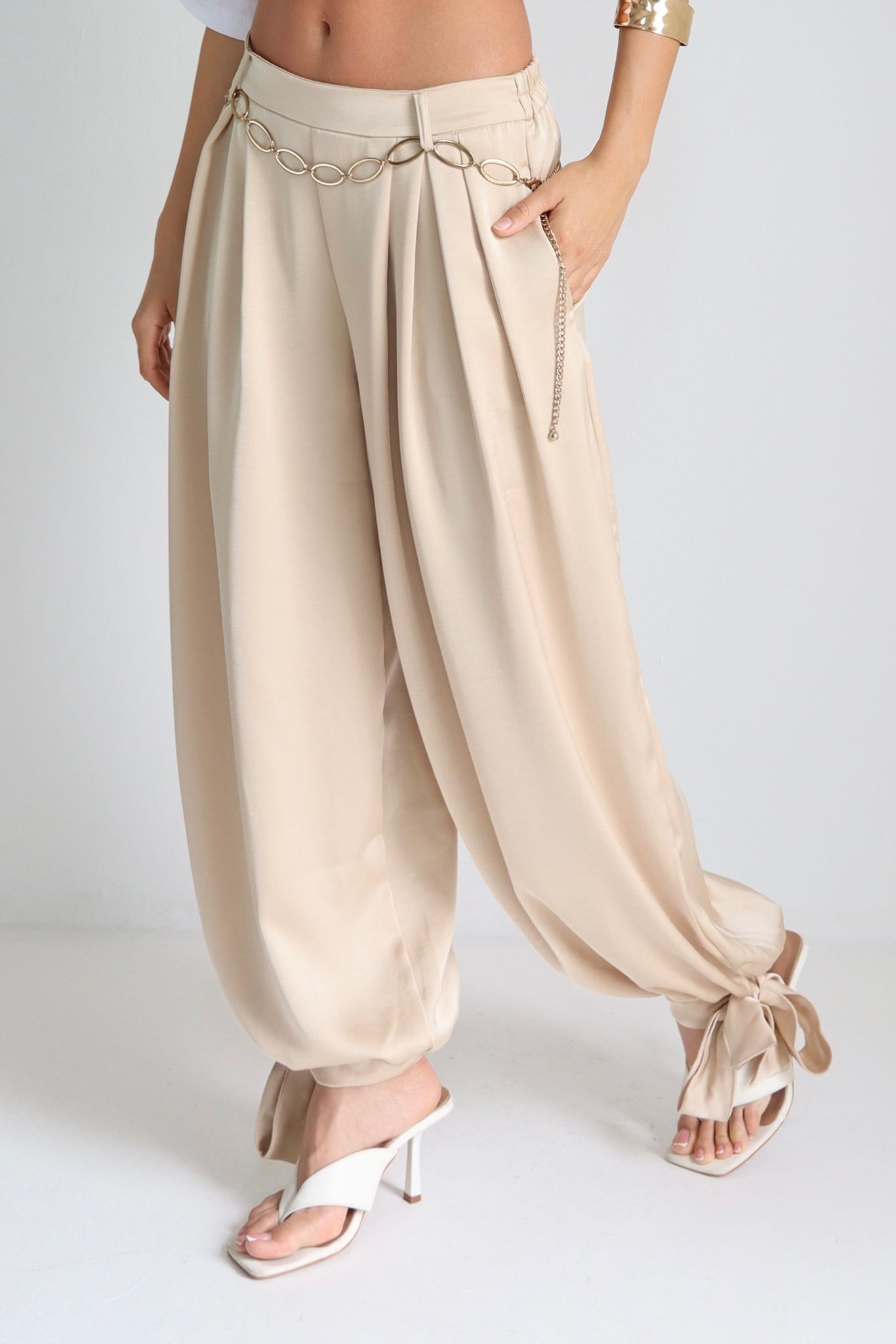 370b1c26 4de6 4622 Ae22 F978a8da10cc