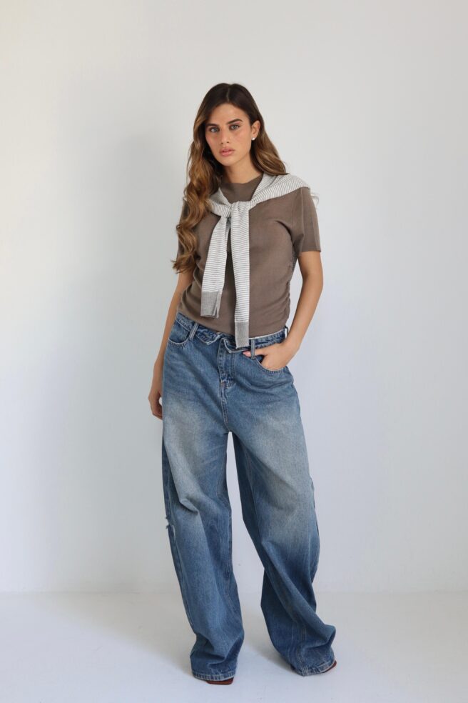 4c4b8c5b Ee90 4f9b 9872 Ef49ed2557e3