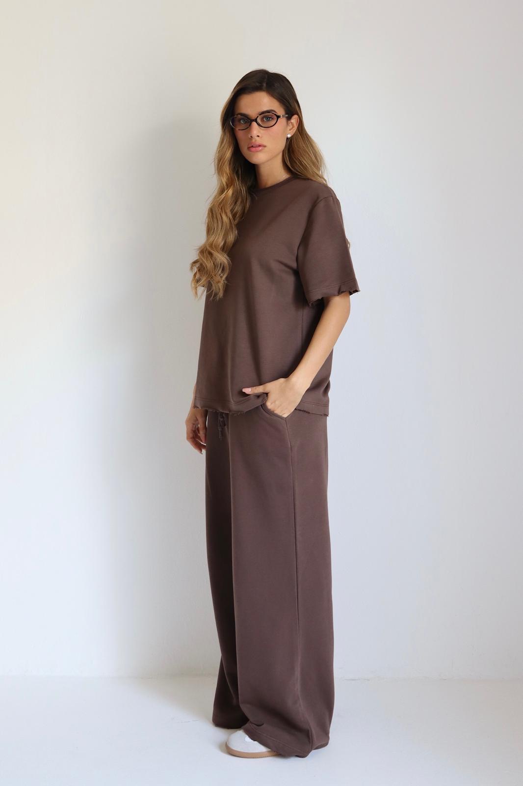 534faf22 2266 417f A0f5 D63e99e90a29