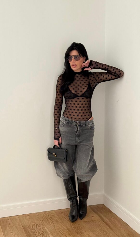 816d9b3b 6eb5 44a0 B4c3 Db5290263c6f