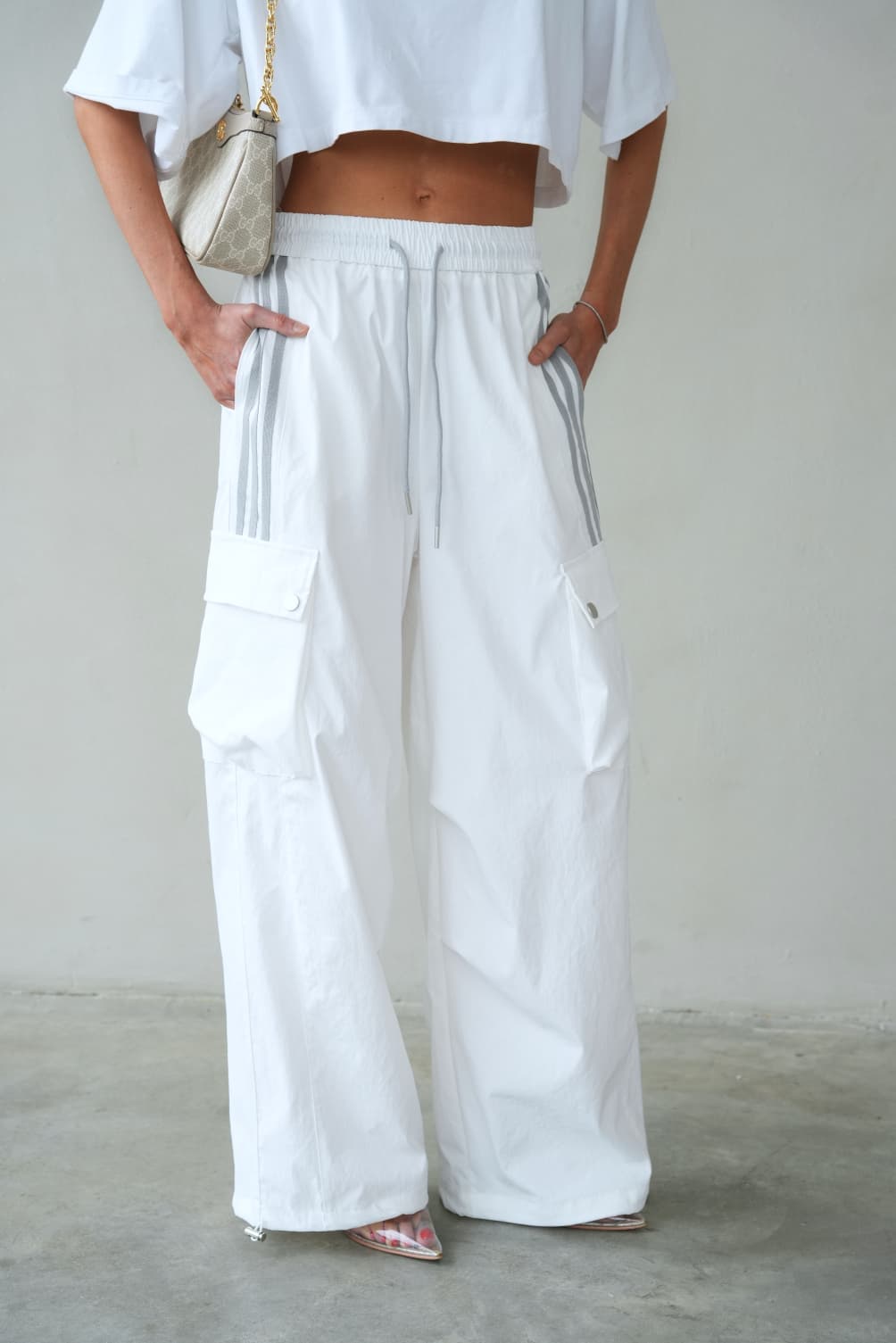 8f19bfc2 22c1 4816 9650 F4f5dcd8db50