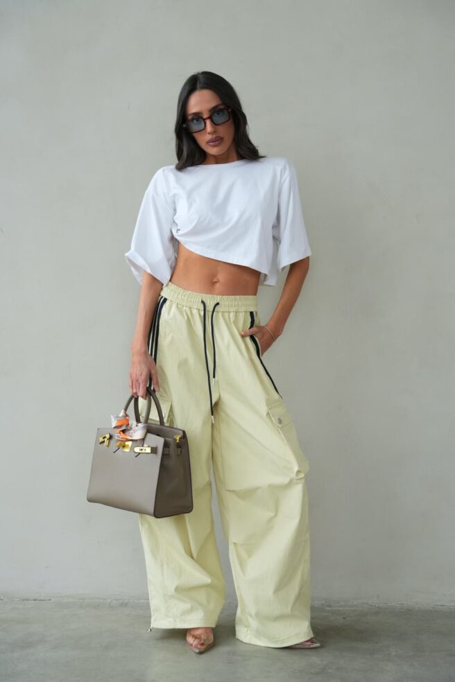 8fe300fd E7c8 4196 Bb13 Aa733e8d8e6c