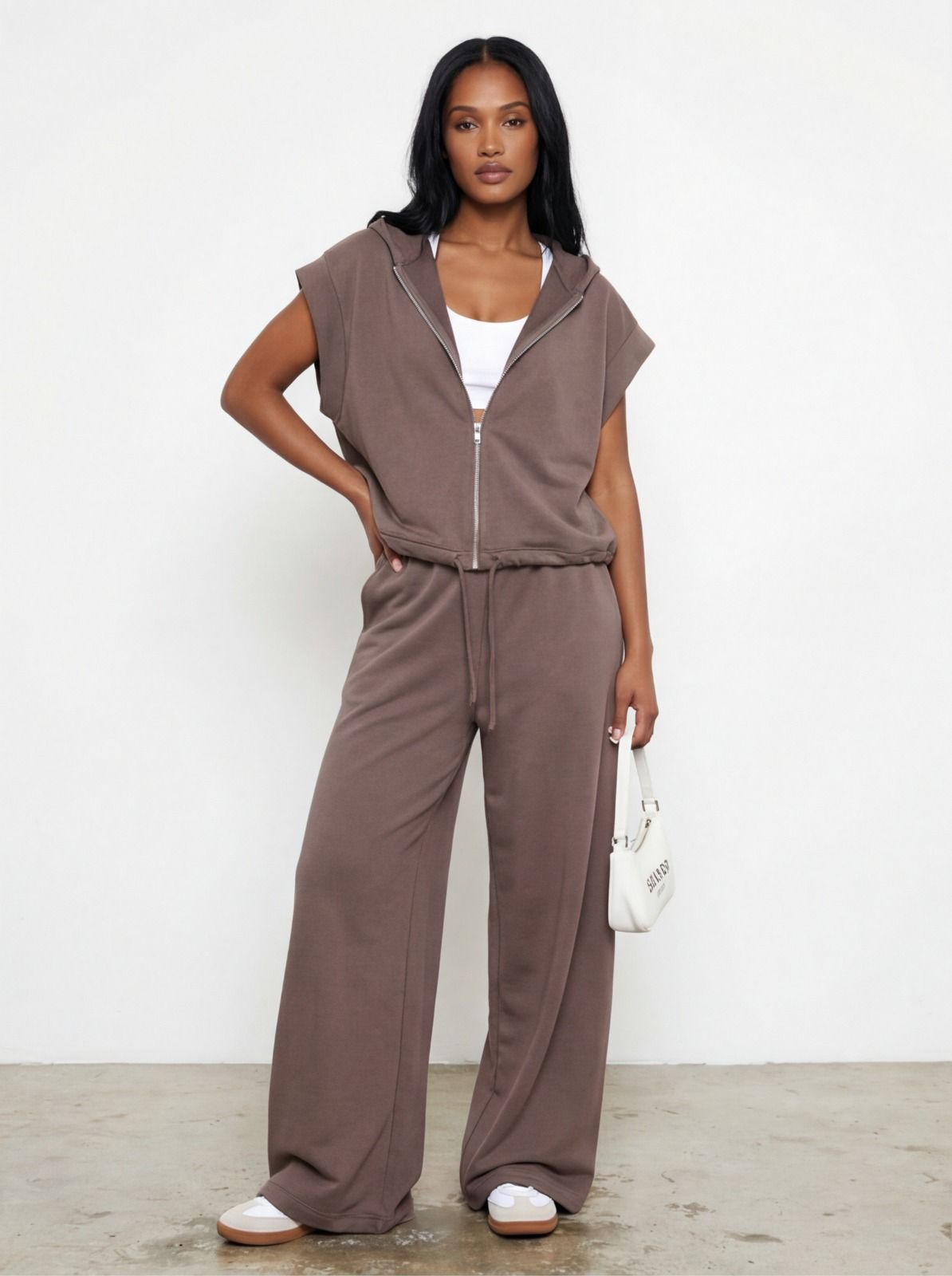 C94a41d3 4200 4c3e 8218 926d410dc027