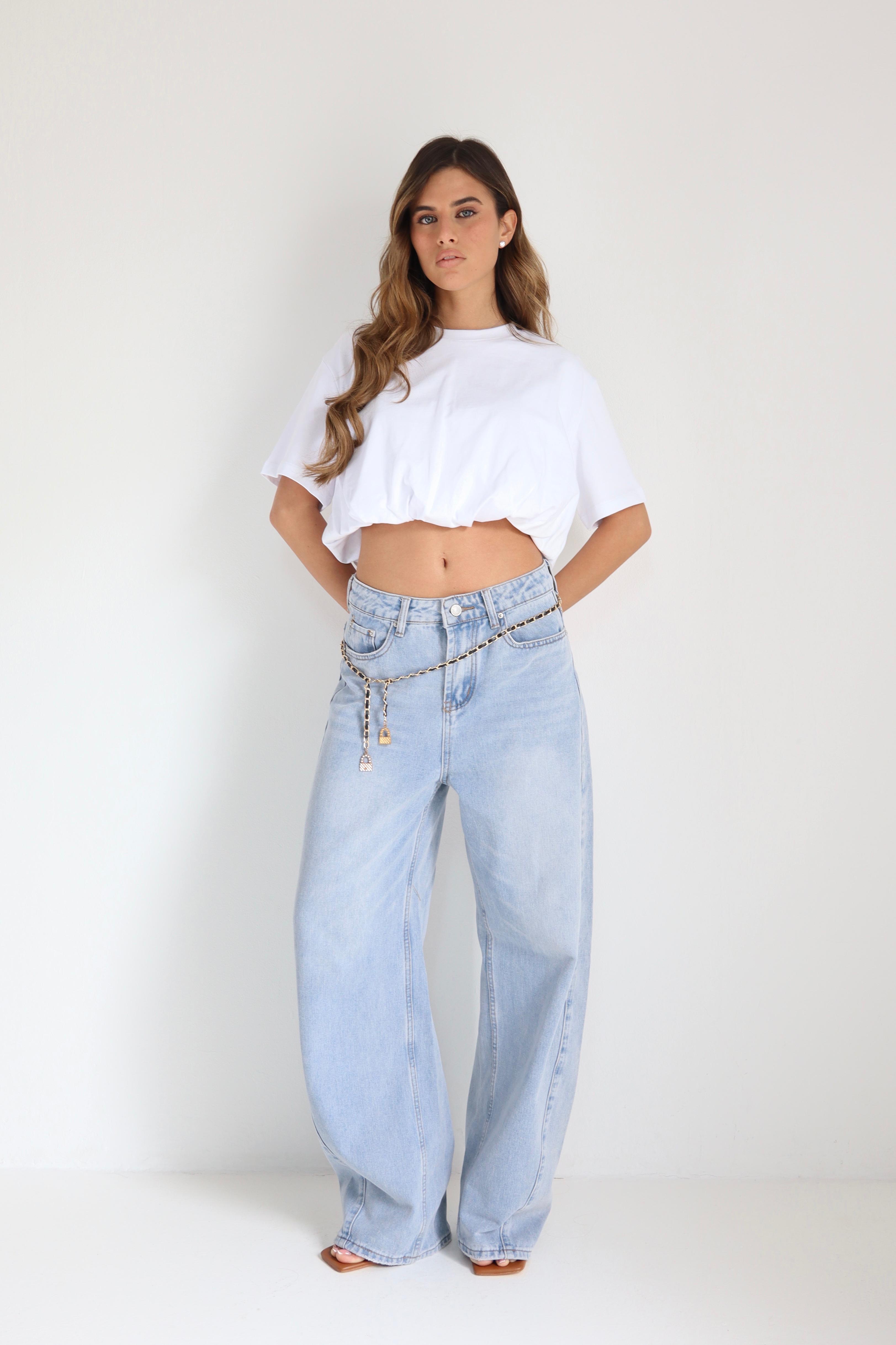 Db85f021 A692 43ef 9e65 4cf55522c7ea