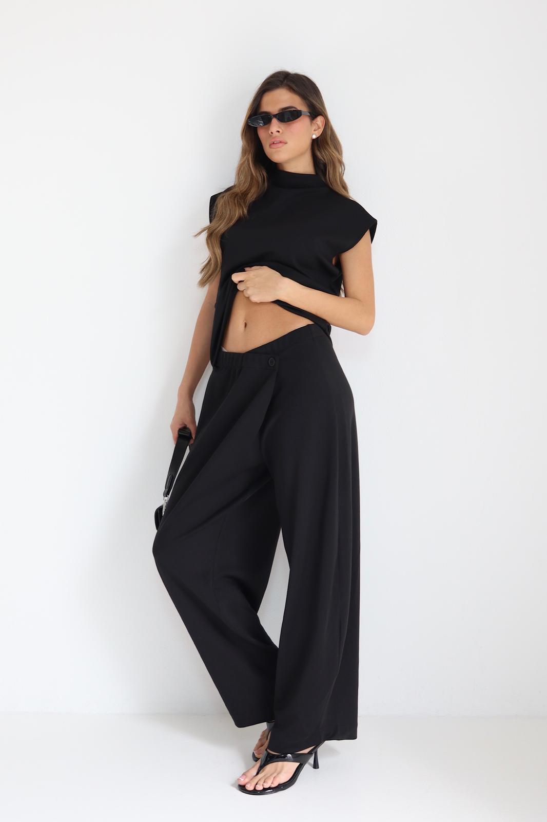 1e3baf99 2b45 4a8d B805 99cc4aee5b6d