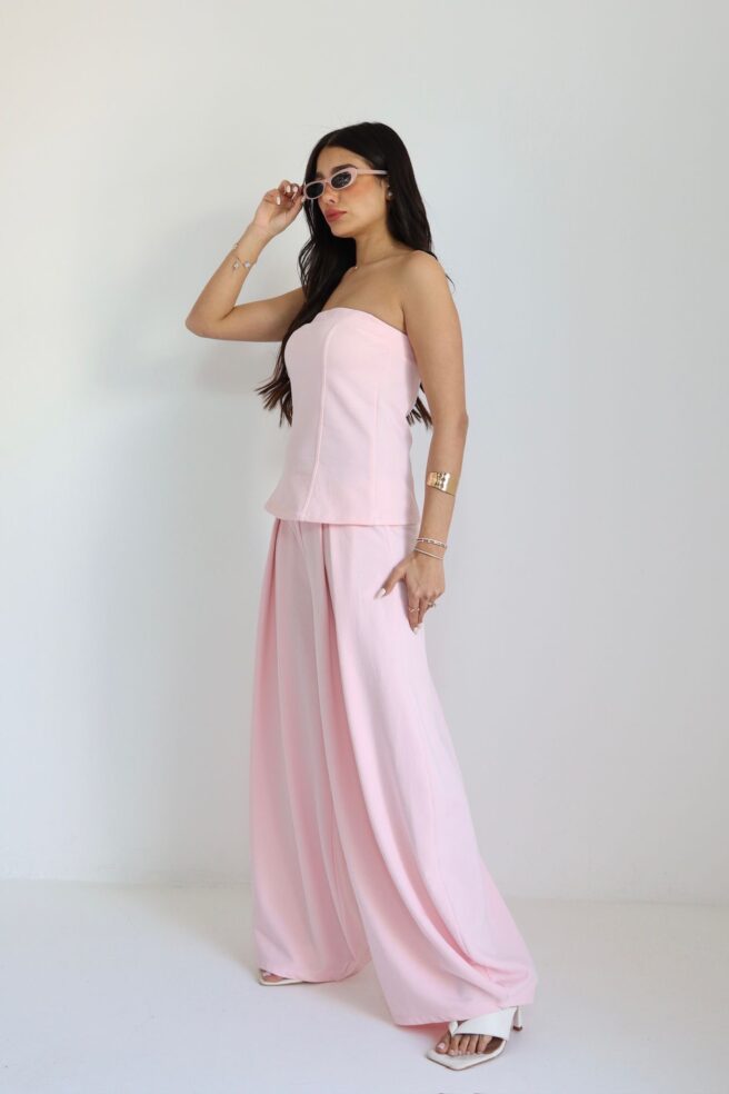 76d7dce5 1b3b 4d6e Bfaa 31419f94be79