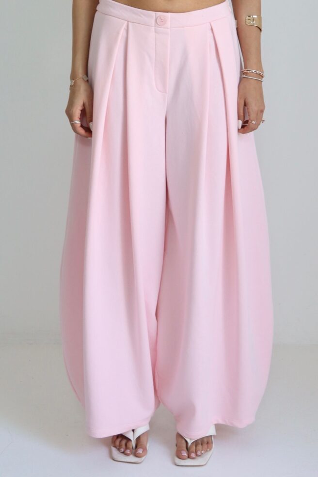 7b1944e4 D0de 4d63 B500 02e60624b50c