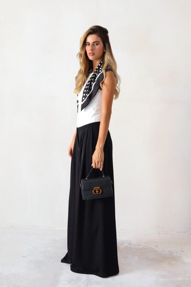 Cb65892f 6990 4660 9566 C8e53a8a0a3e