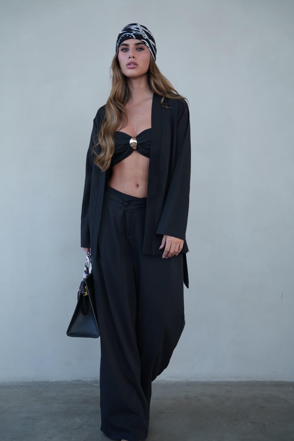 E6fb64b0 76c0 43d0 B603 246a51ac3954