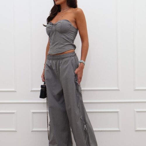 ‏NEW COLLECTION
—————————-
האתר זמין לרכישה 24/7 stopcollection.co.il
‏STOPCOLLECTION 🖤
להזמנות באתר לחצי על הקישור
‏https://stopcollection.co.il/
#משלוחיםלכלהארץ 🚚 72 שע׳ והפריט ‎