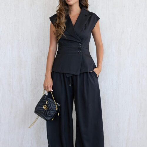 ‏NEW COLLECTION
—————————-
האתר זמין לרכישה 24/7 stopcollection.co.il
‏STOPCOLLECTION 🖤
להזמנות באתר לחצי על הקישור
‏https://stopcollection.co.il/
#משלוחיםלכלהארץ 🚚 72 שע׳ והפריט ‎