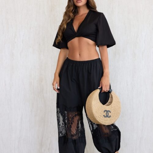 ‏NEW COLLECTION
—————————-
האתר זמין לרכישה 24/7 stopcollection.co.il
‏STOPCOLLECTION 🖤
להזמנות באתר לחצי על הקישור
‏https://stopcollection.co.il/
#משלוחיםלכלהארץ 🚚 72 שע׳ והפריט ‎