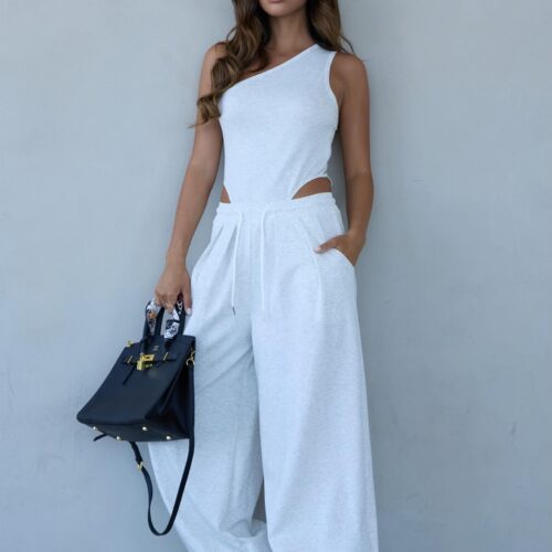‏NEW COLLECTION
—————————-
האתר זמין לרכישה 24/7 stopcollection.co.il
‏STOPCOLLECTION 🖤
להזמנות באתר לחצי על הקישור
‏https://stopcollection.co.il/
#משלוחיםלכלהארץ 🚚 72 שע׳ והפריט