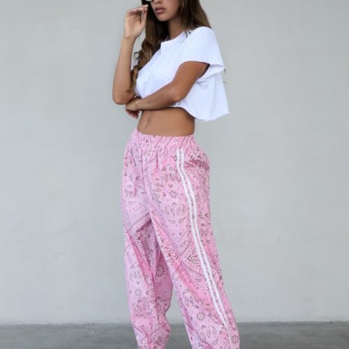 ‏NEW COLLECTION
—————————-
האתר זמין לרכישה 24/7 stopcollection.co.il
‏STOPCOLLECTION 🖤
להזמנות באתר לחצי על הקישור
‏https://stopcollection.co.il/
#משלוחיםלכלהארץ 🚚 72 שע׳ והפריט ‎