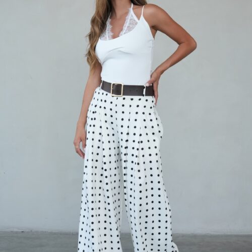 ‏NEW COLLECTION
—————————-
האתר זמין לרכישה 24/7 stopcollection.co.il
‏STOPCOLLECTION 🖤
להזמנות באתר לחצי על הקישור
‏https://stopcollection.co.il/
#משלוחיםלכלהארץ 🚚 72 שע׳ והפריט ‎